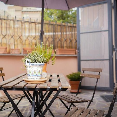 ローマ Palazzina Marianiアパートホテル エクステリア 写真